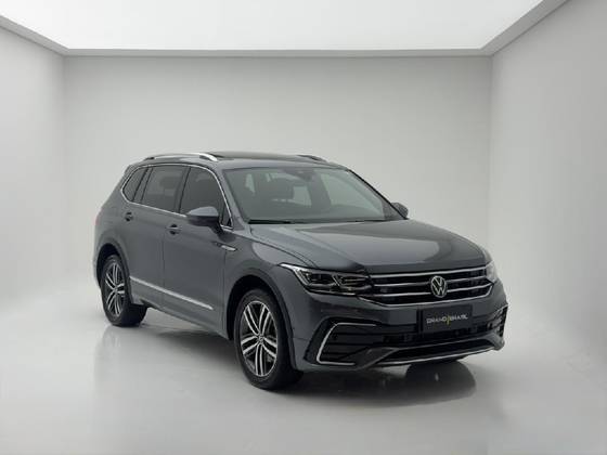VOLKSWAGEN TIGUAN 2.0 300 TSI GASOLINA ALLSPACE R-LINE AUTOMÁTICO